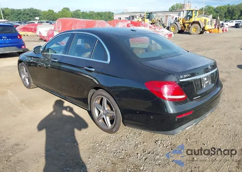 2017 Mercedes-Benz E 300 4Matic из США, поврежденный, VIN WDDZF4KBXHA084741